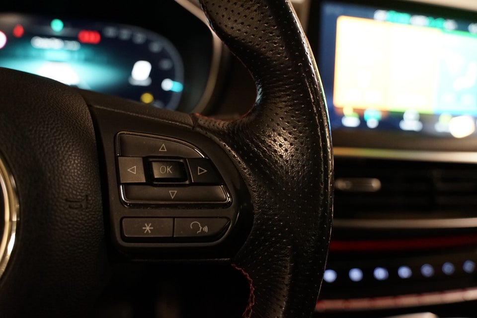 MG EHS 1,5 PHEV Luxury 5d