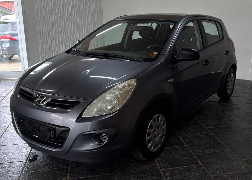 Hyundai i20 1,25 Classic 5d
