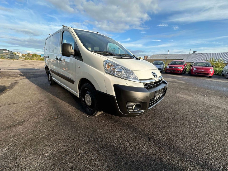 Toyota ProAce 2,0 D 128 T2 L1H1 4d