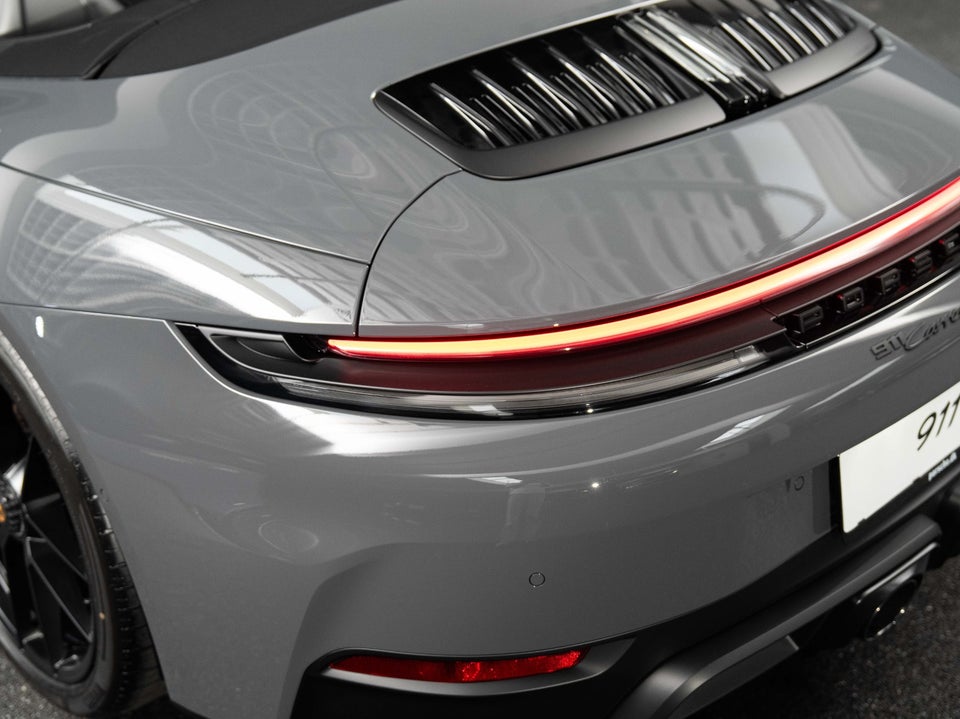 Porsche 911 Carrera 4 GTS 3,6 Cabriolet PDK 2d