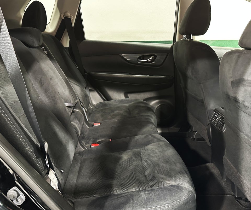 Nissan X-Trail 1,6 dCi 130 Acenta X-tr. 5d