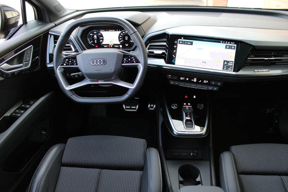 Audi Q4 e-tron 45 S-line 5d