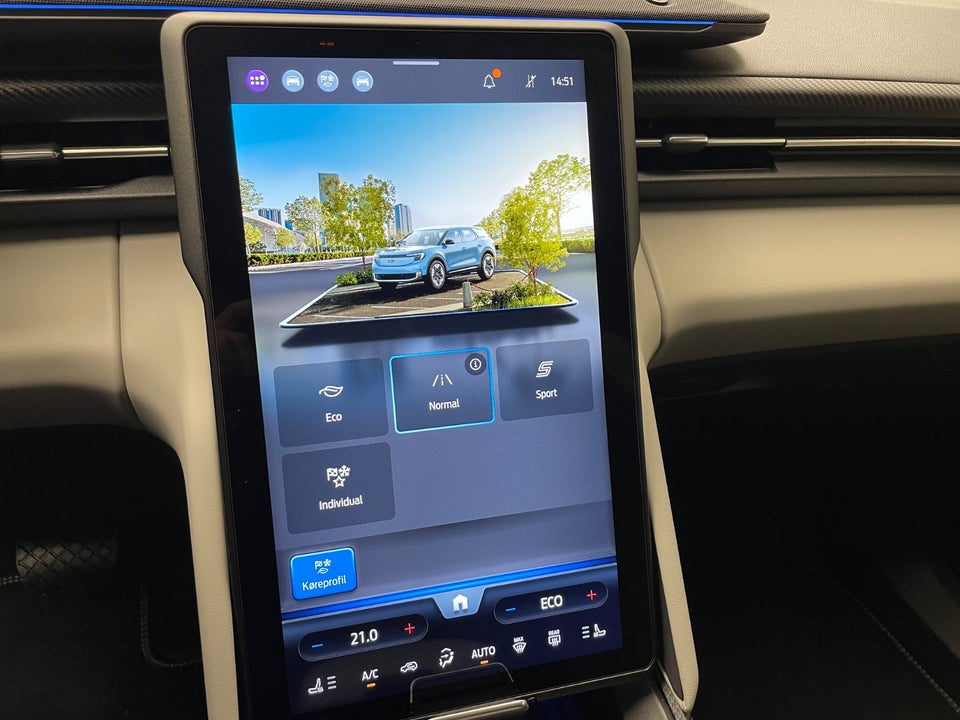 Ford Explorer 77 Premium Extended Range AWD 5d