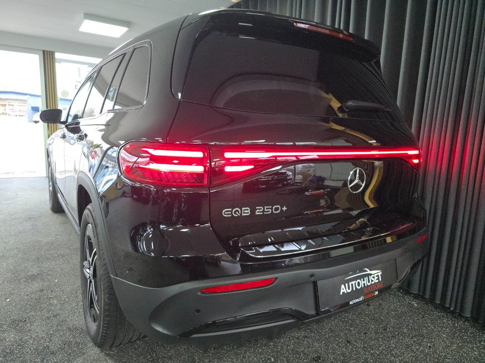 Mercedes EQB250+ AMG Advance Plus 5d