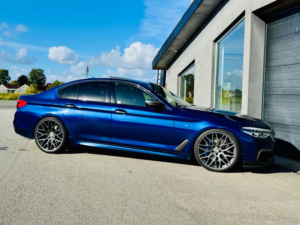 BMW M550i 4,4 xDrive aut. 4d