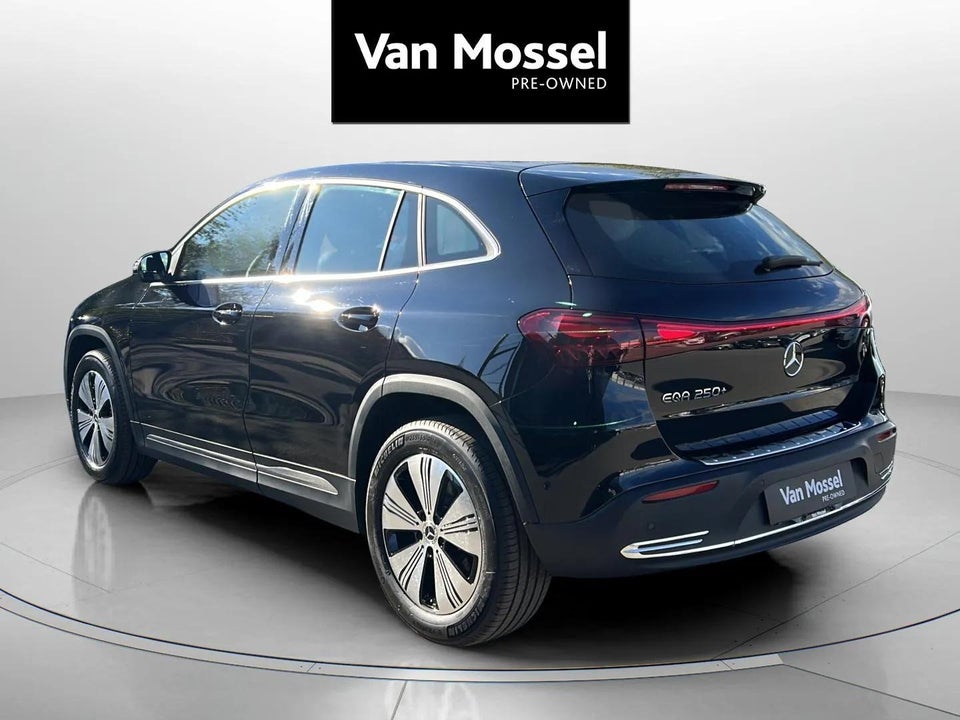 Mercedes EQA250+ Progressive 5d