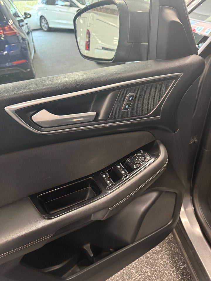 Ford S-MAX 2,0 TDCi 180 Titanium 7prs 5d