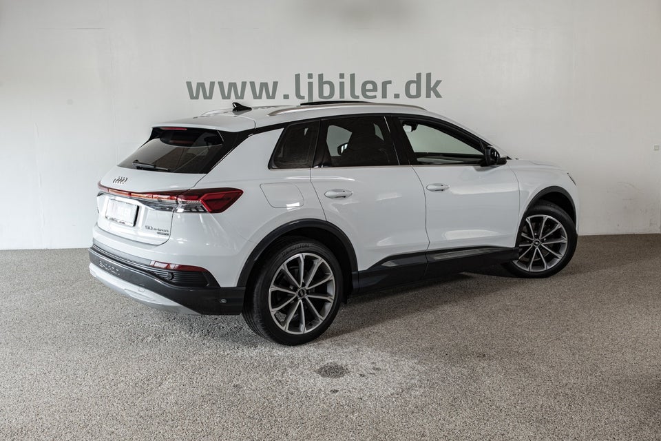 Audi Q4 e-tron 50 quattro 5d