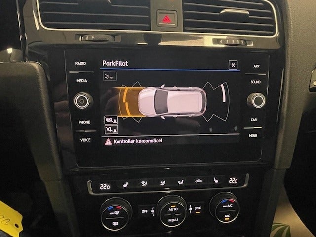 VW Golf VII 1,5 TSi 150 Highline DSG 5d