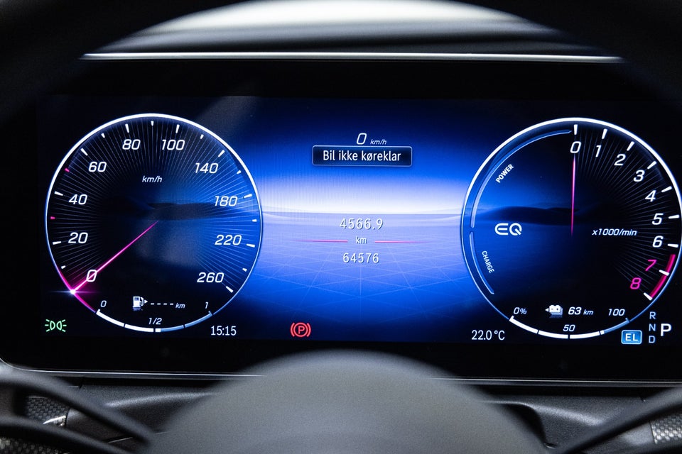 Mercedes C300 e 2,0 AMG Line stc. aut. 5d