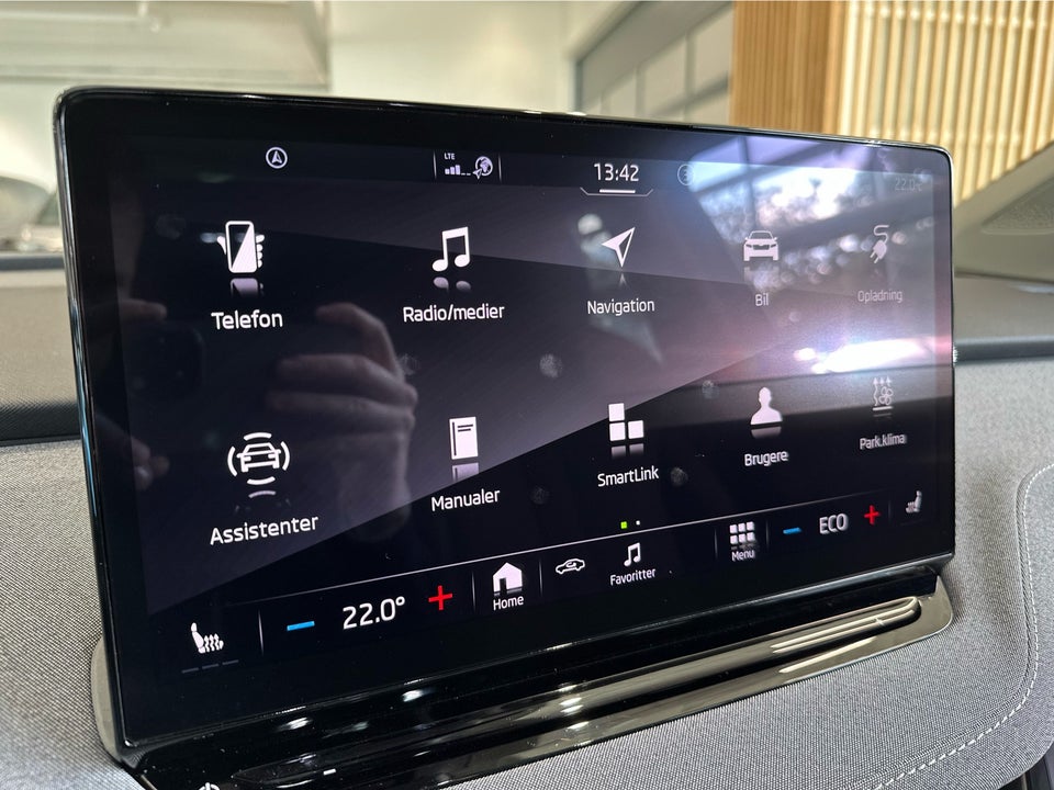 Skoda Enyaq 80 iV Loft 5d