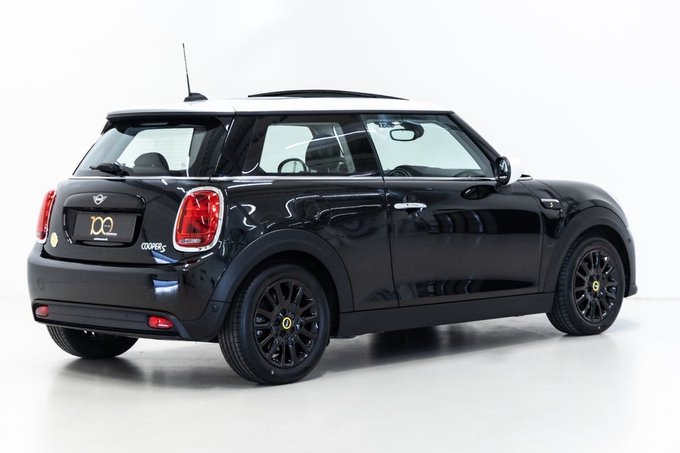 MINI Cooper SE Edition Premium Plus 3d