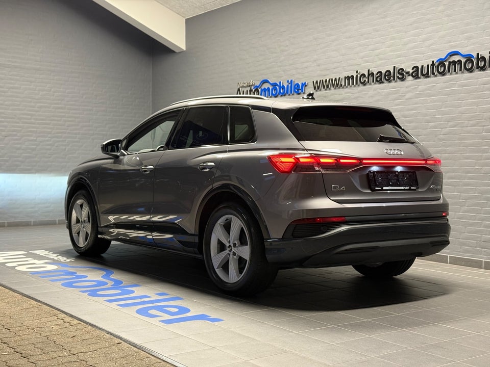 Audi Q4 e-tron 45 quattro 5d