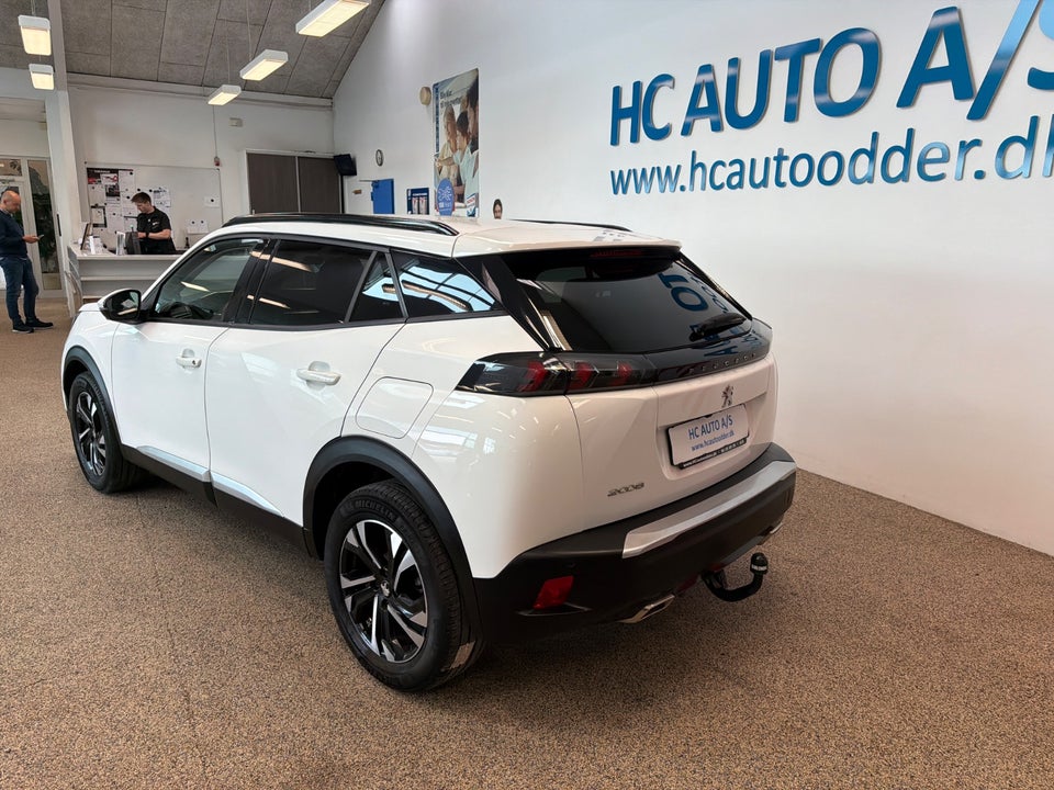 Peugeot 2008 1,2 PureTech 130 Allure 5d