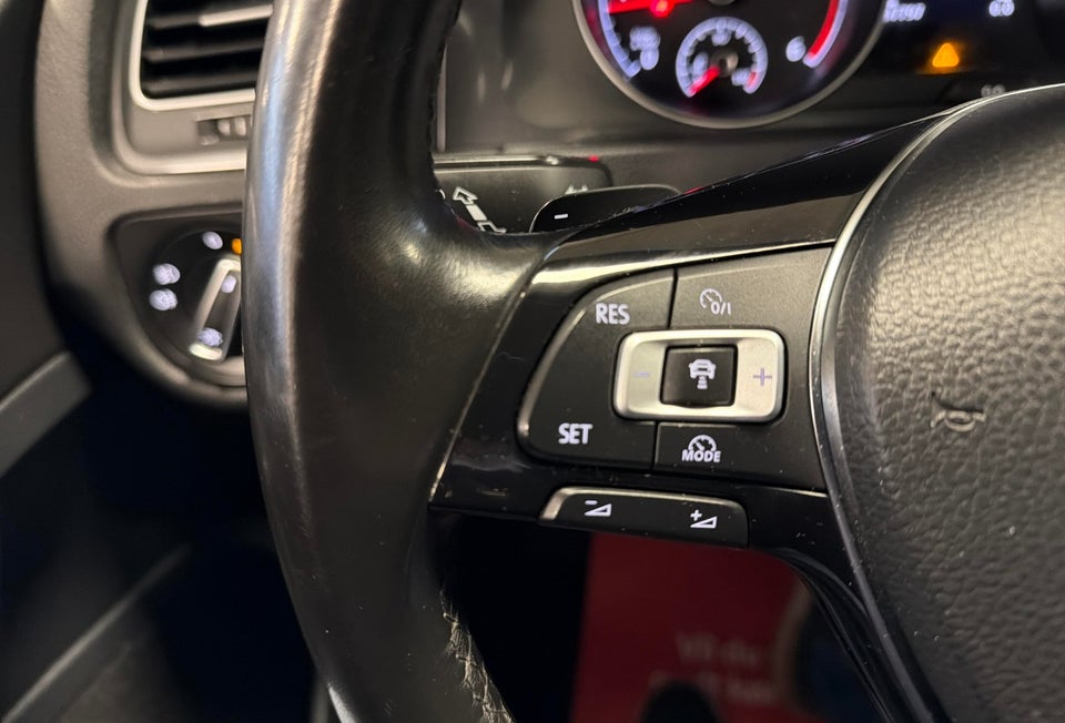 VW Golf VII 1,6 TDi 115 Comfortline Variant 5d