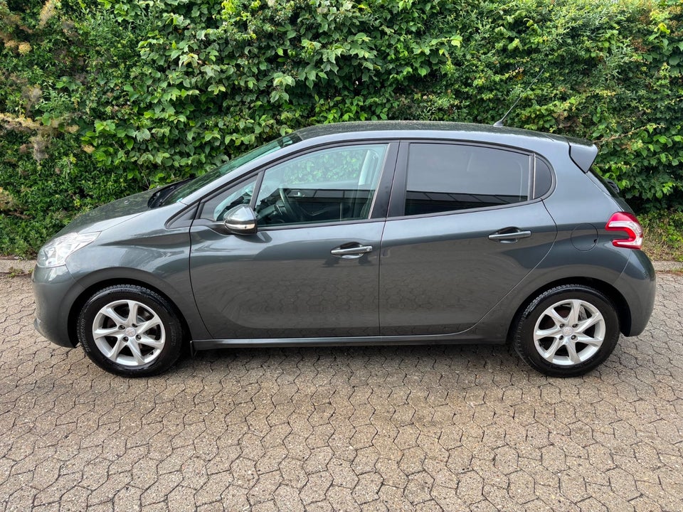 Peugeot 208 1,2 e-VTi 82 Excite ESG 5d
