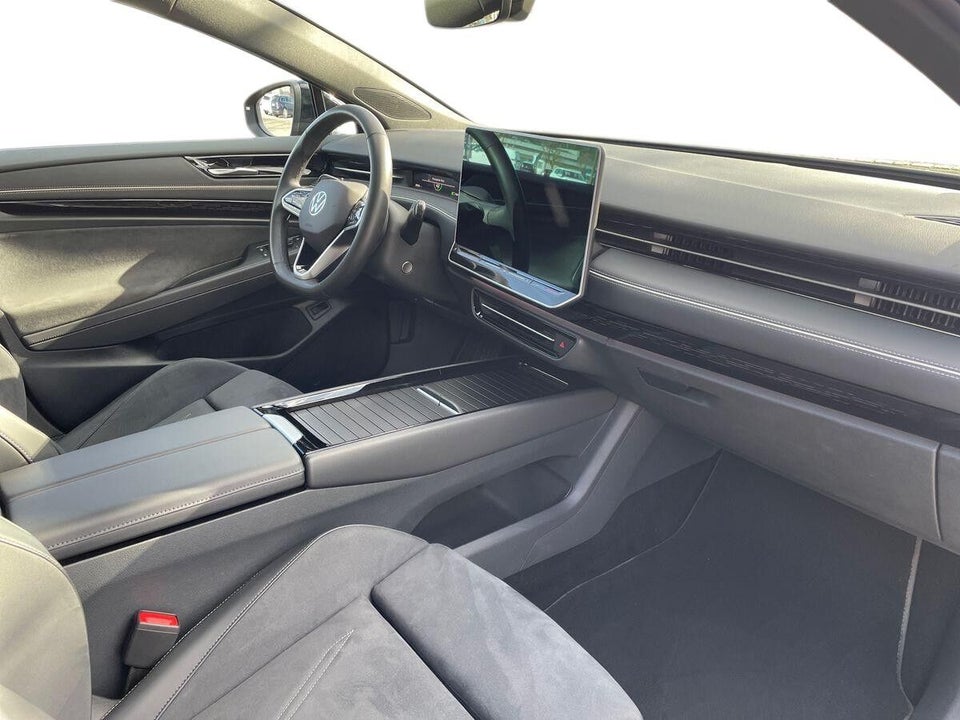 VW ID.7 77 Style+ Tourer 5d