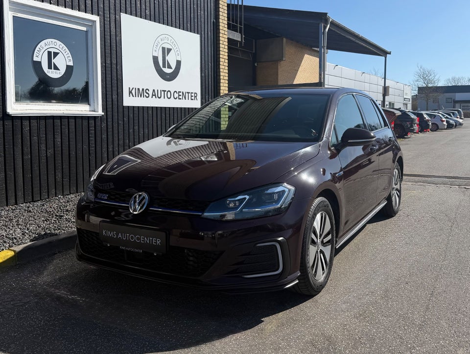 VW Golf VII 1,4 GTE DSG 5d