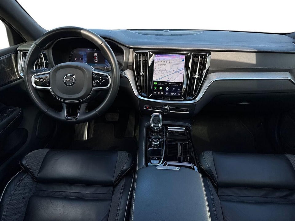 Volvo V60 2,0 T6 ReCharge Ultimate Dark aut. AWD 5d