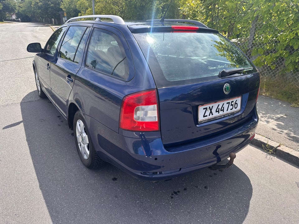 Skoda Octavia 1,4 TSi 122 Ambiente Combi 5d