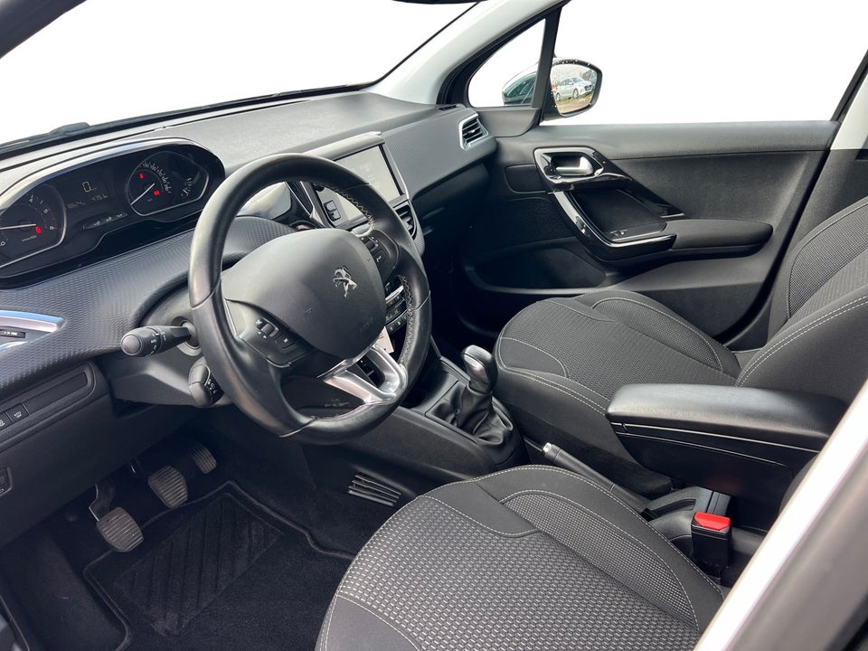 Peugeot 208 1,6 BlueHDi 100 Active 5d