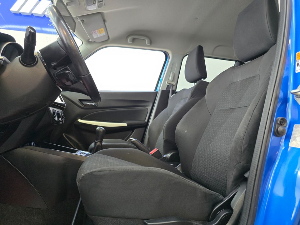 Suzuki Swift 1,2 Dualjet mHybrid Action 5d