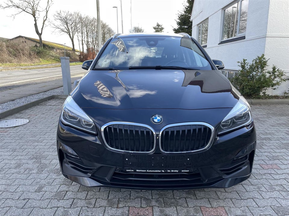 BMW 218d 2,0 Gran Tourer Connected aut. 5d