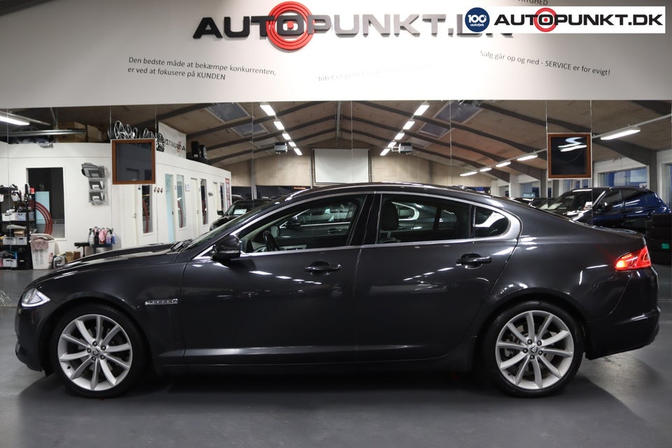Jaguar XF 3,0 D V6 Luxury aut. 4d
