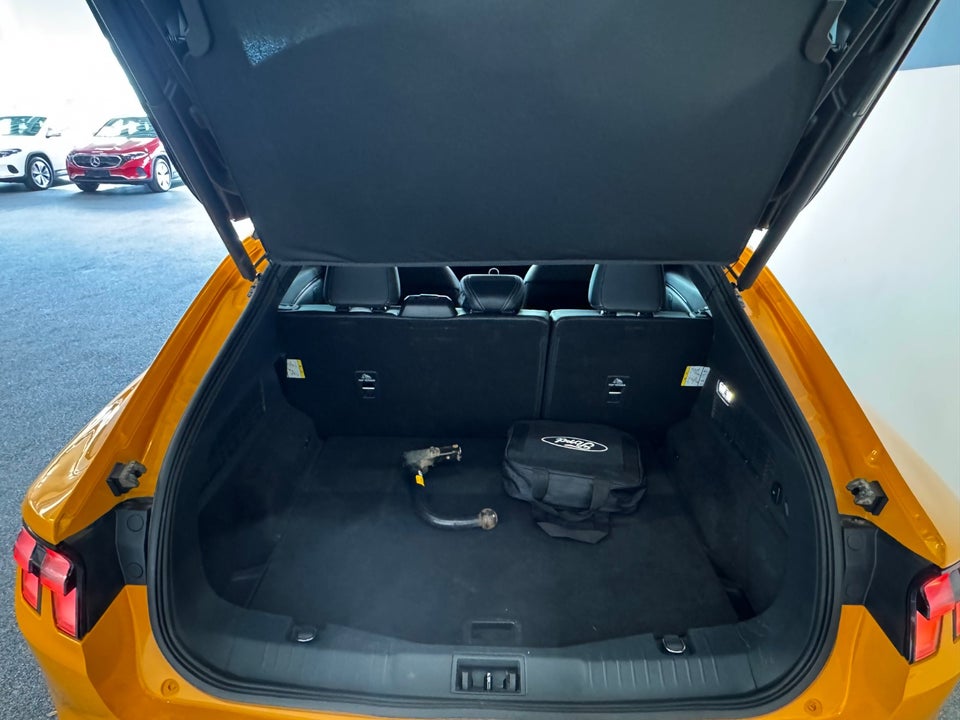 Ford Mustang Mach-E 70 Standard Range 5d