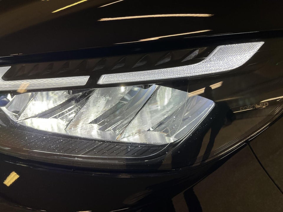 Ford E-Transit Custom 320L 64 Limited