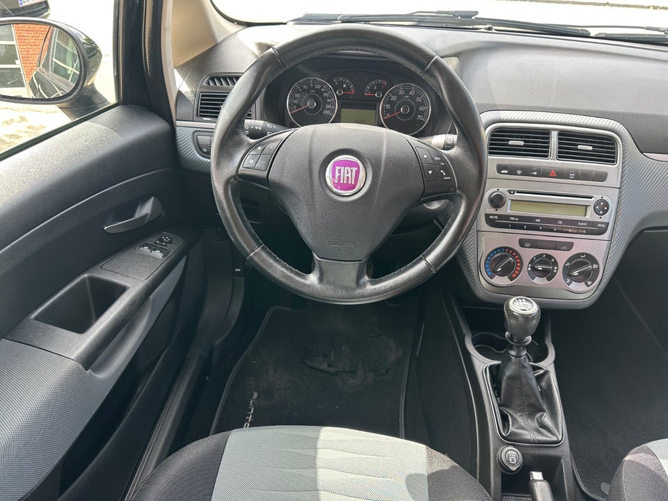 Fiat Punto Evo 1,4 Dynamic 5d