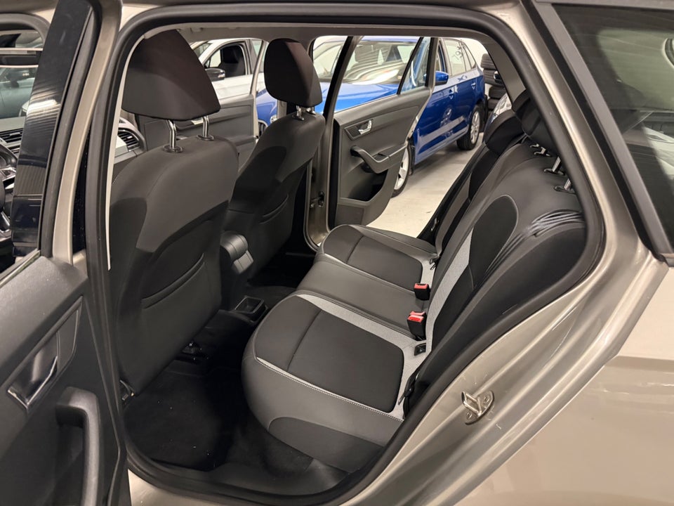 Skoda Fabia 1,0 TSi 110 Ambition Combi DSG 5d