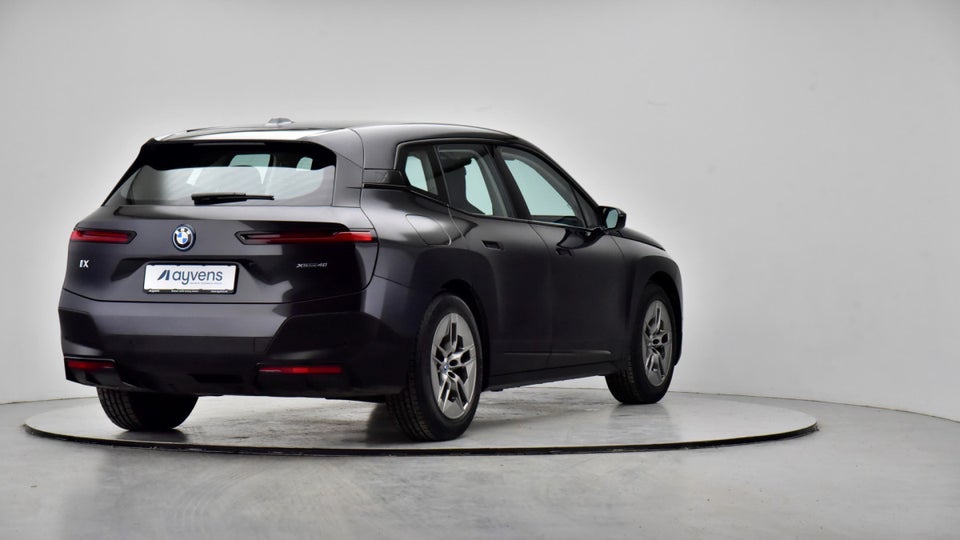 BMW iX xDrive40 Supercharged 5d
