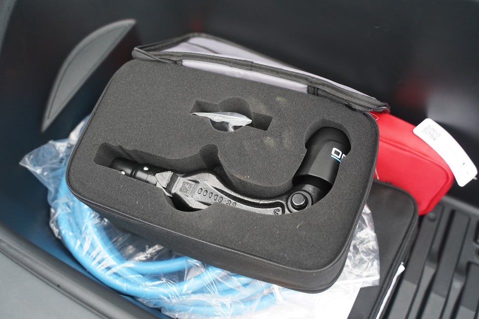 Tesla Model Y RWD 5d