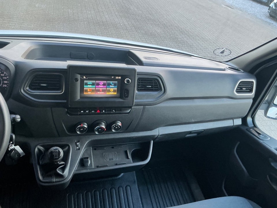 Renault Master IV T35 2,3 dCi 150 L3H2 Kassevogn Tekno