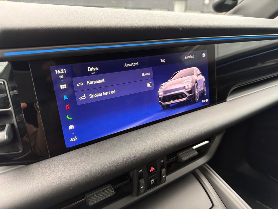 Porsche Macan 4 5d