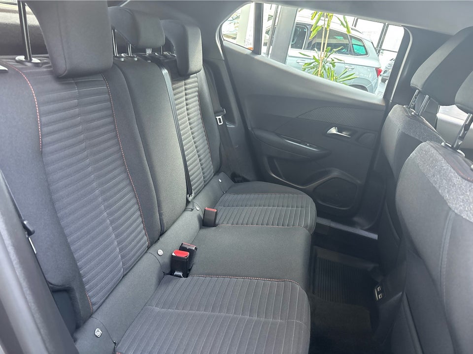 Peugeot 2008 1,2 PureTech 130 Active Pack EAT8 5d