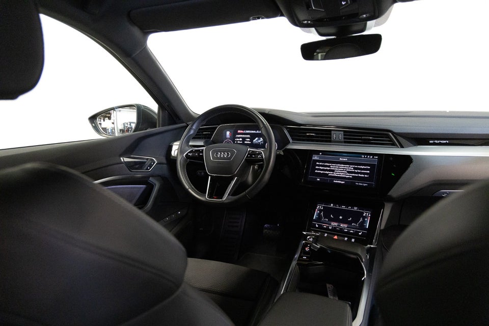 Audi e-tron 55 S-line quattro 5d