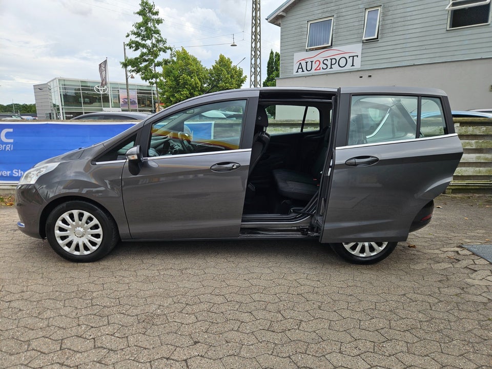 Ford B-MAX 1,0 SCTi 100 Titanium 5d