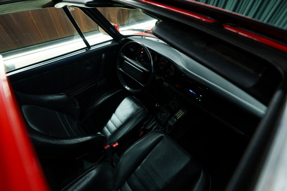 Porsche 911 3,2 Carrera Coupé 2d