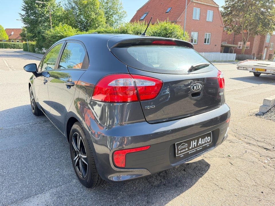 Kia Rio 1,2 CVVT Intro Edition 5d