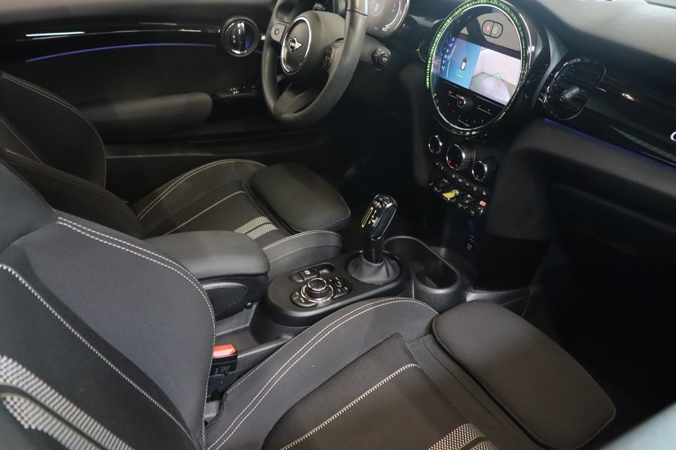 MINI Cooper SE Camden Edition 3d