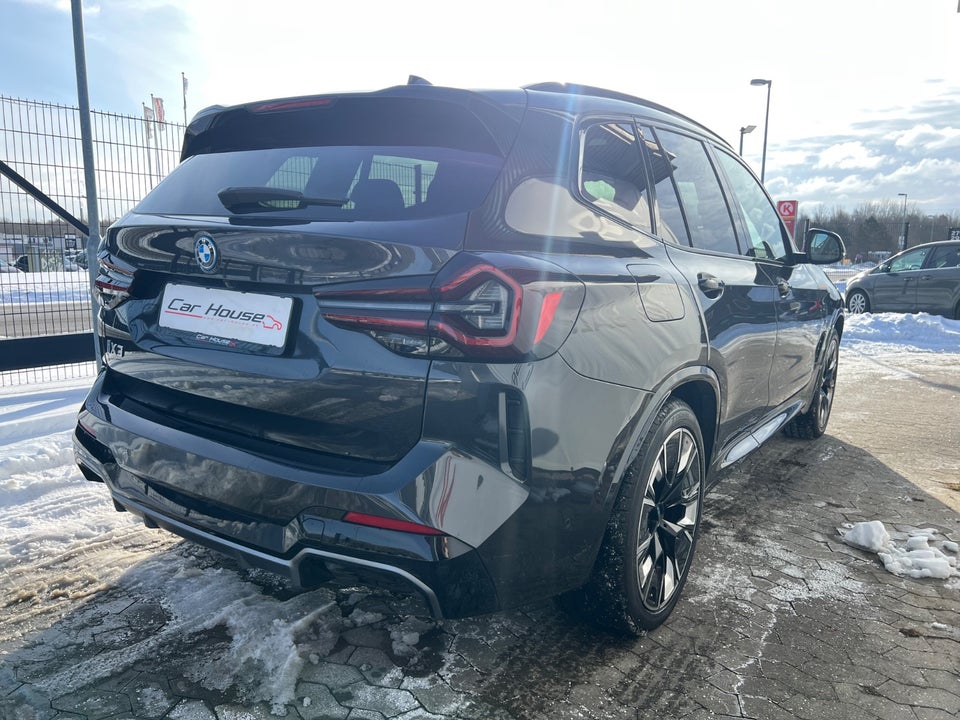 BMW iX3 Charged Plus M-Sport 5d