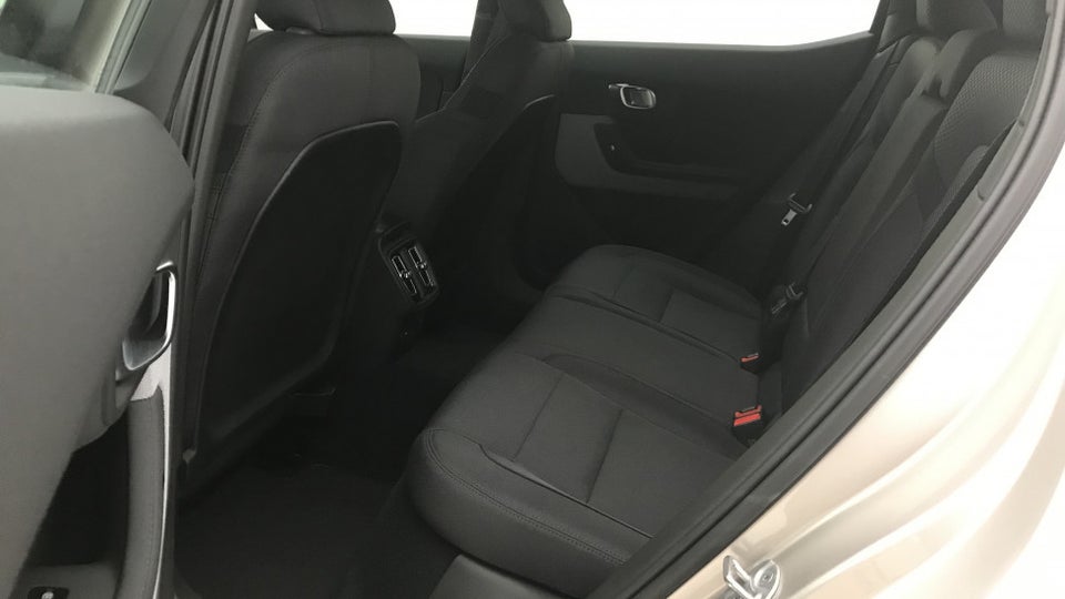 Polestar 2 Standard Range 5d