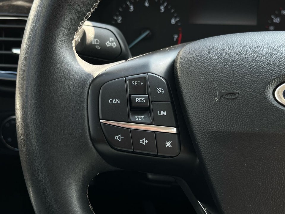 Ford Fiesta 1,0 EcoBoost Titanium 5d