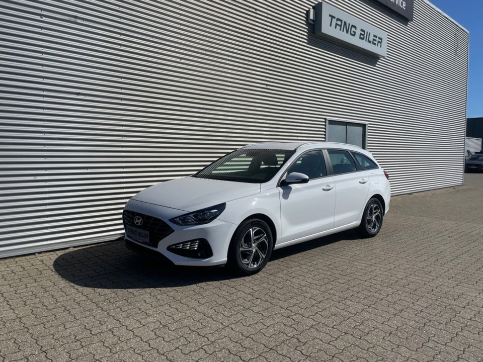 Hyundai i30 1,0 T-GDi Essential stc. 5d