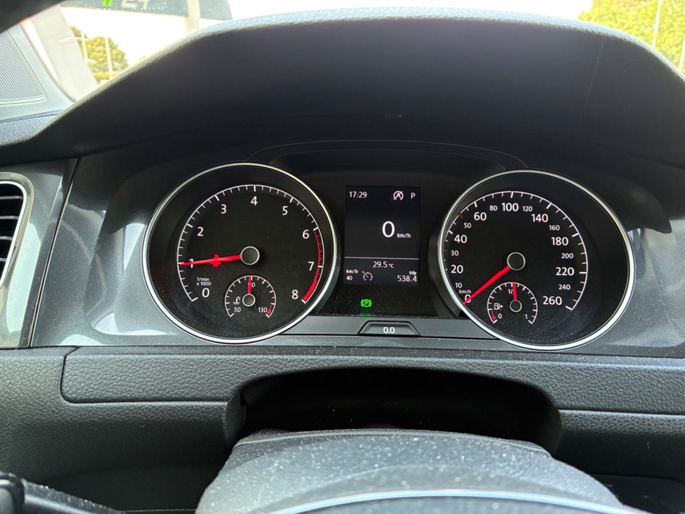 VW Golf VII 1,5 TSi 130 Comfortline DSG 5d