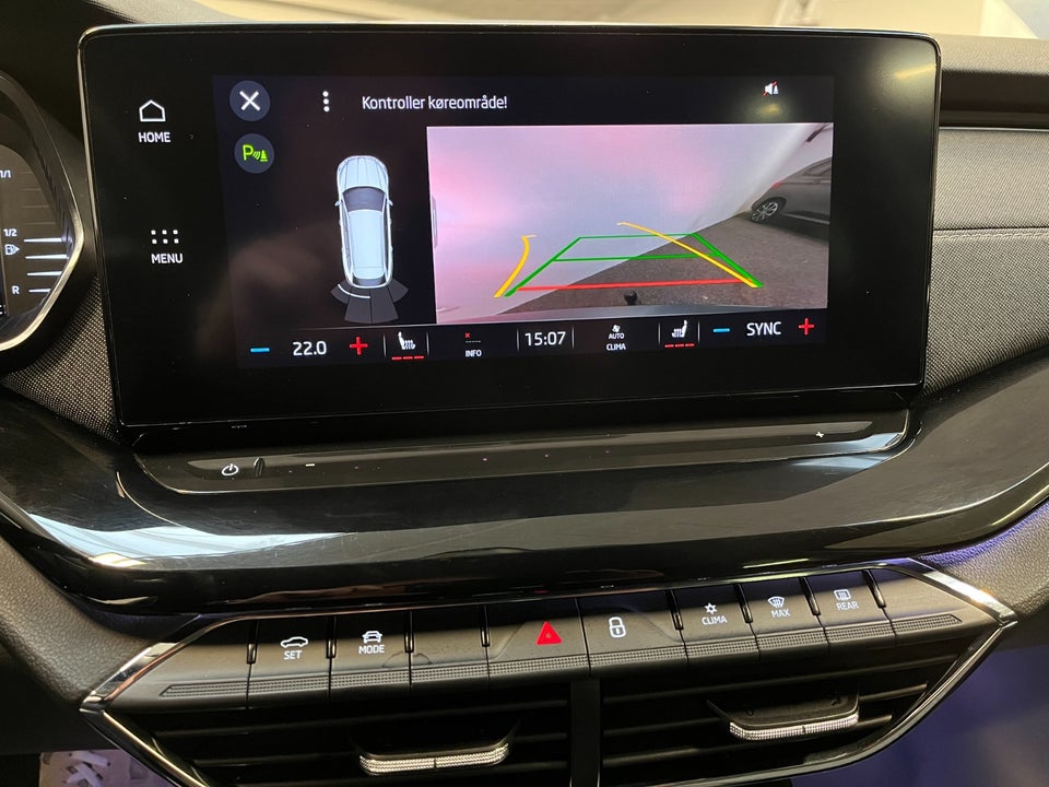 Skoda Octavia 1,4 TSi iV Plus Combi DSG 5d