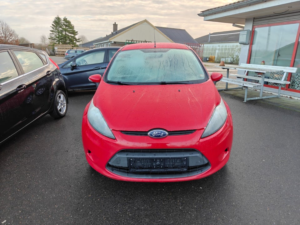 Ford Fiesta 1,25 60 Ambiente 3d