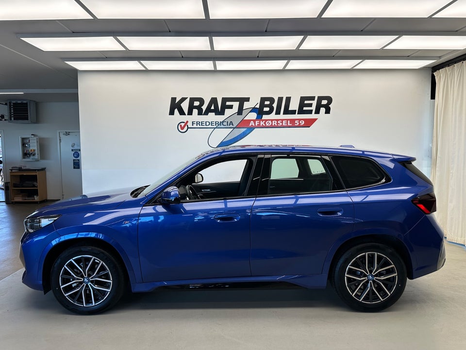 BMW iX1 eDrive20 M-Sport 5d
